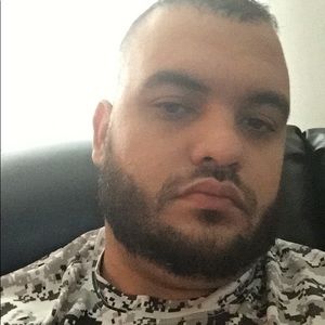 Meet your Posher, Jeffery